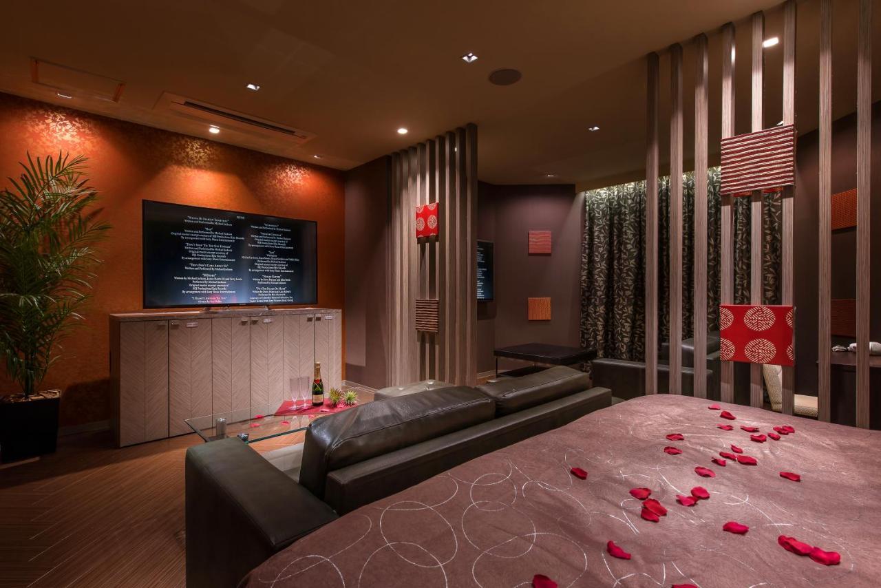 Hotel Lotus Iwatsuki  Saitama Buitenkant foto