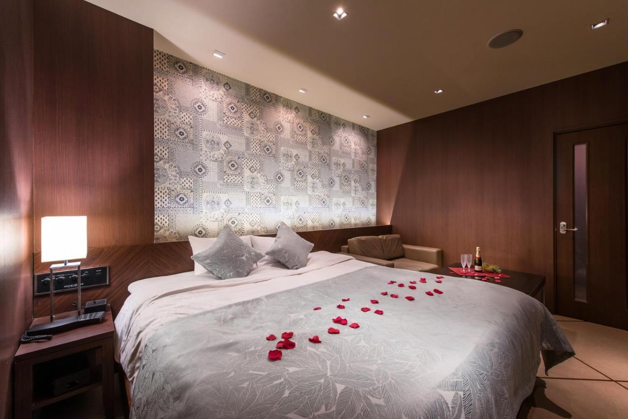 Hotel Lotus Iwatsuki  Saitama Buitenkant foto